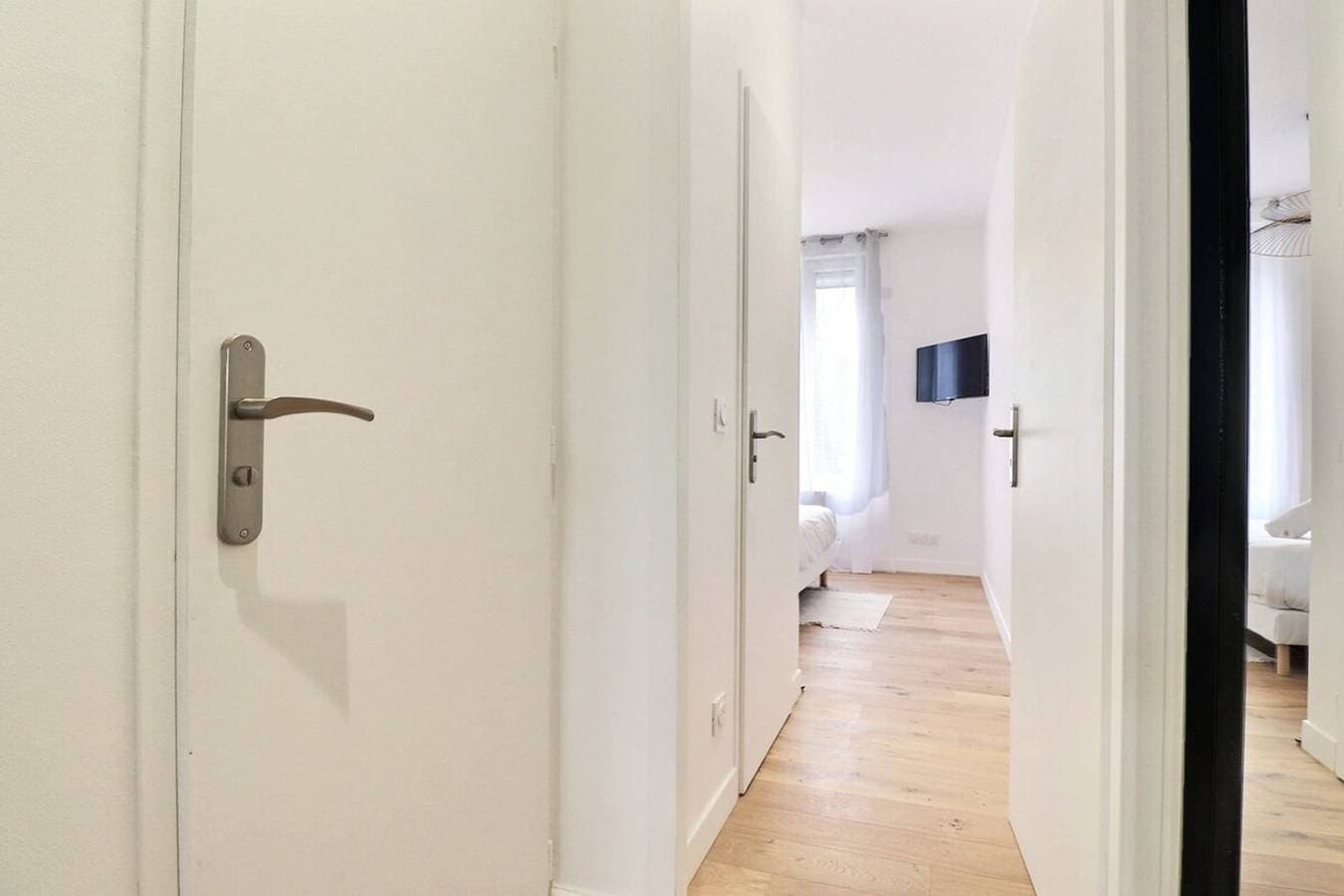 Foto 10 von 10: The Tavira - Magnificent renovated T2 apartment - Villeurbanne.