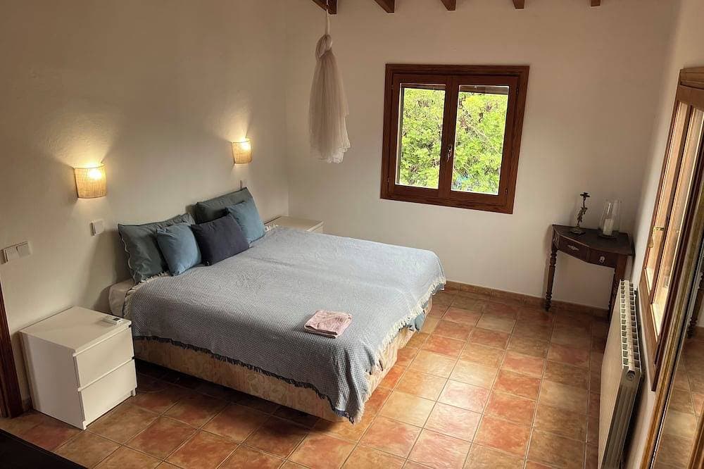 Foto 3 von 30: Entspannen & Abschalten: Stilvolle Finca mit Pool, Weitblick & absoluter Ruhe