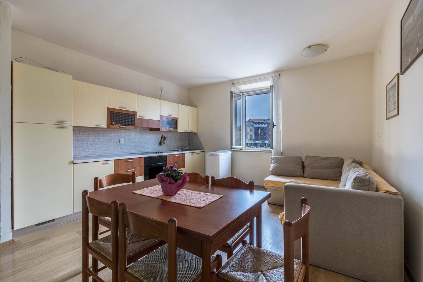 Foto 7 von 23: Ferienwohnung 'Al Porticciolo' mit Meerblick, Balkon und Klimaanlage