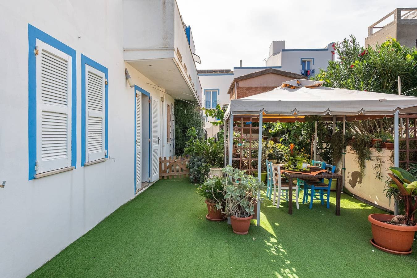 Foto 6 von 26: Haustierfreundliches Ferienhaus 'Casa Leo' mit Meerblick, Garten und Klimaanlage