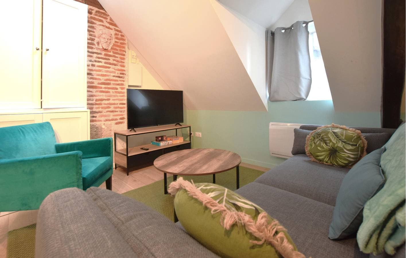 Foto 9 von 33: Gemütliche Wohnung in Honfleur: TV, WiFi, Parkplatz