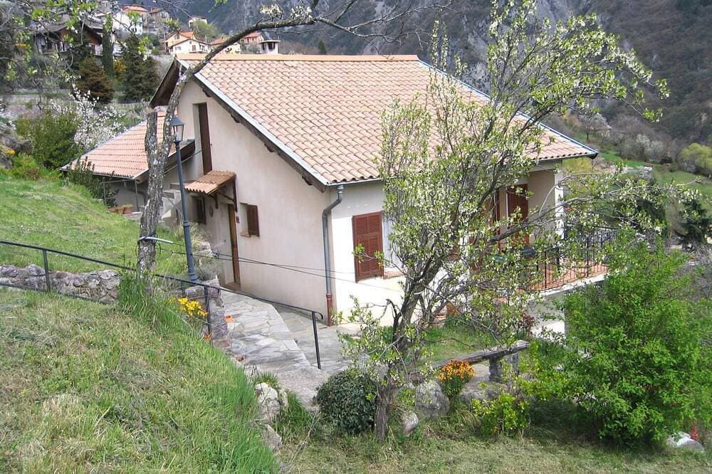 Foto 11 von 19: Gîte du Colombier - Belvedere