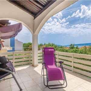 Foto 3 von 31: Ferienwohnung mit Terrasse und Klimaanlage