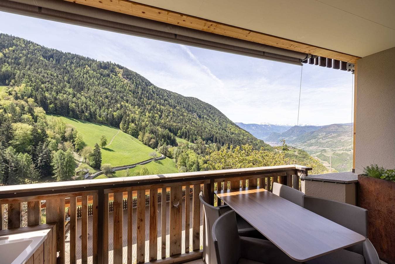 Foto 5 von 33: Ferienwohnung 'Sonnleiten Sonnenadler 4' mit Bergblick, privater Terrasse und WLAN
