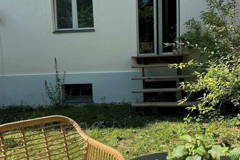 Foto 12 von 13: Schöne Wohnung in ruhiger Lage mit guter Anbindung zu Potsdam und Berlin