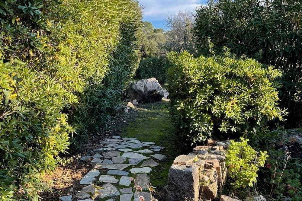 Foto 7 von 15: Mini-Villa 2P, Terrasse, Jardin, à 50m Plage Santa-Giulia, Porto-Vecchio