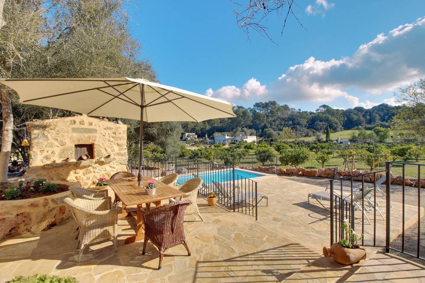 Foto 4 von 26: Villa für 5 Personen mit Garten