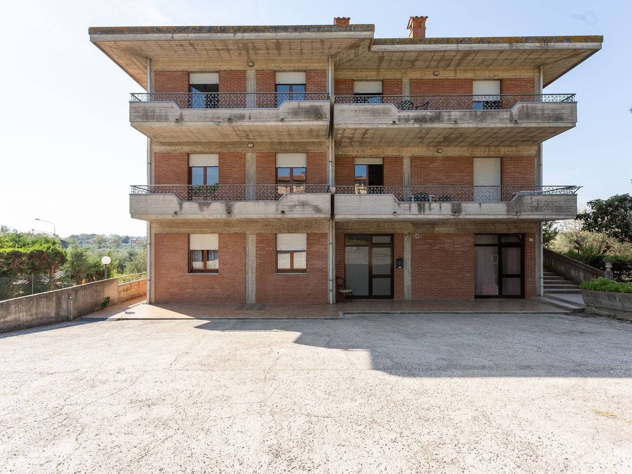 Foto 9 von 72: Wohnung in Tuoro sul Trasimeno mit Pool