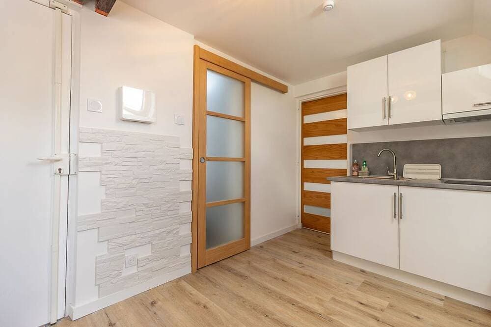 Foto 12 von 13: Appart des Platanes 3-Apartment-Ensuite mit Dusche