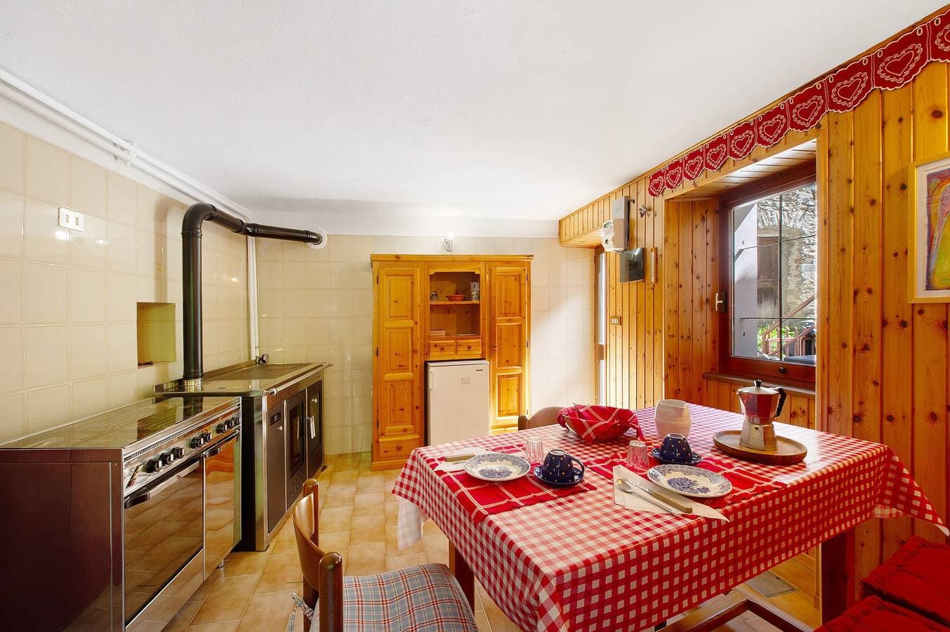 Foto 5 von 25: Ferienhaus 'Casa Savin 35' mit Bergblick, privatem Garten und Balkon