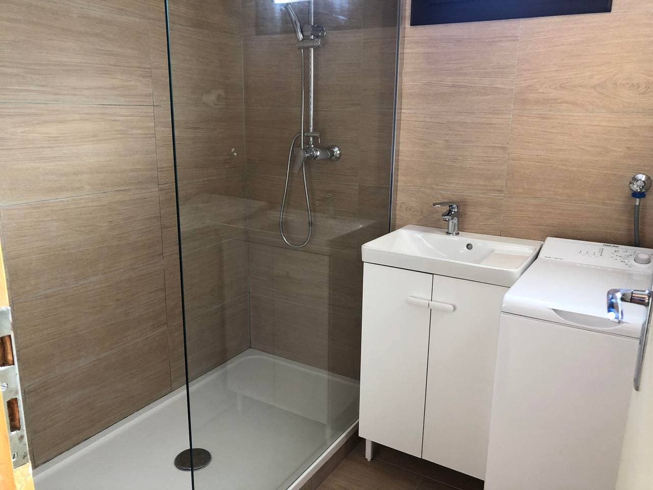 Foto 6 von 14: Komfortable 2-Zimmer in Agudes mit Aufzug und ausgestatteter Küche