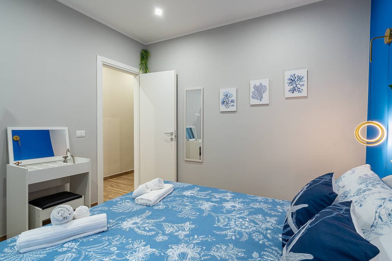 Foto 7 von 42: Ferienwohnung 'Solemì' mit Privatterrasse, Wi-Fi und Klimaanlage