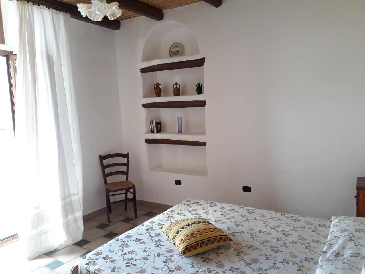 Foto 6 von 11: Double Room with Private Bathroom