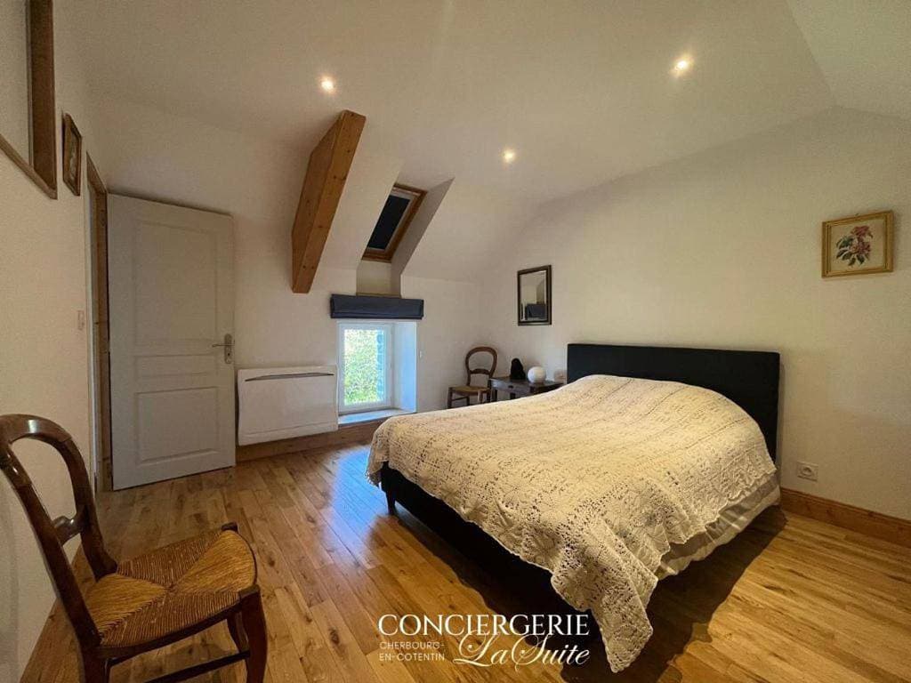 Foto 5 von 14: Three-Bedroom Home
