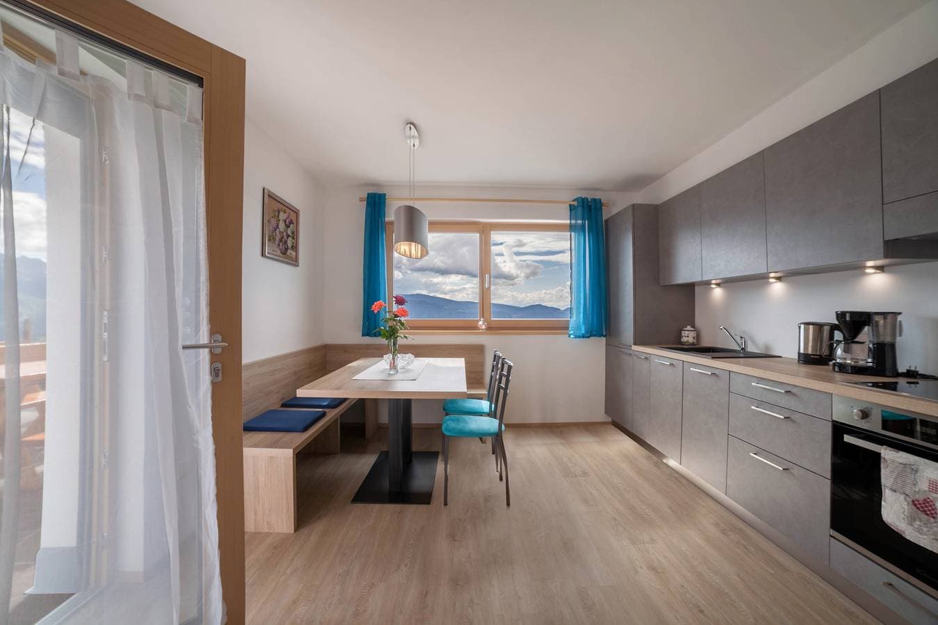 Foto 4 von 22: Ferienwohnung "Oberhochmuthof" mit schönem Ausblick am Meraner Höhenweg