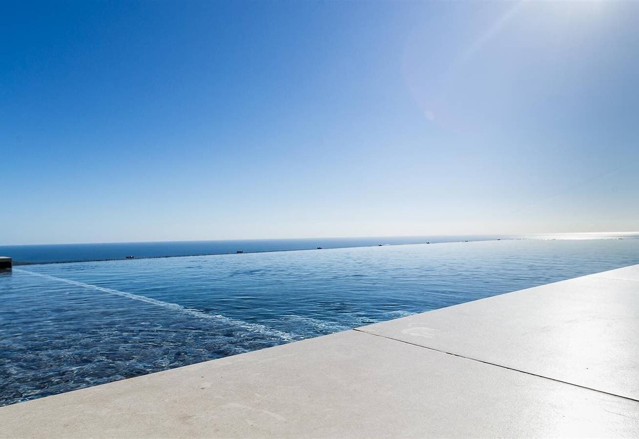 Foto 4 von 32: Villa "Royal" mit Meerblick, privatem Pool & WLAN
