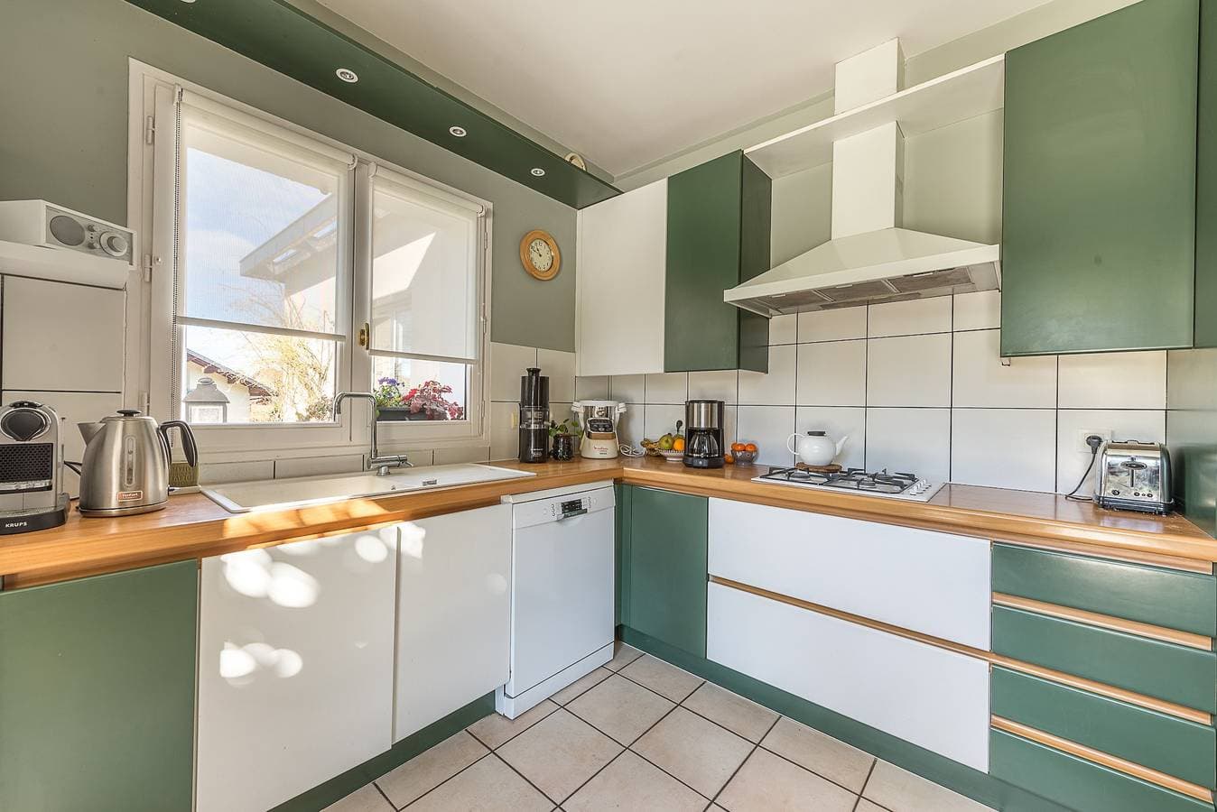 Foto 9 von 33: Villa für 12 Personen mit Pool