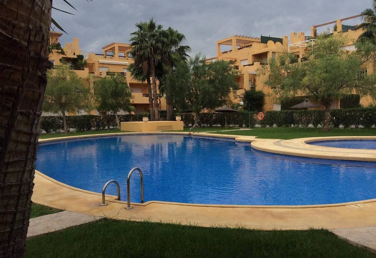 Foto 4 von 36: "Homely Apartment in El Faro" in El Faro mit Pool, Terrasse, Balkon, Klimaanlage und WLAN