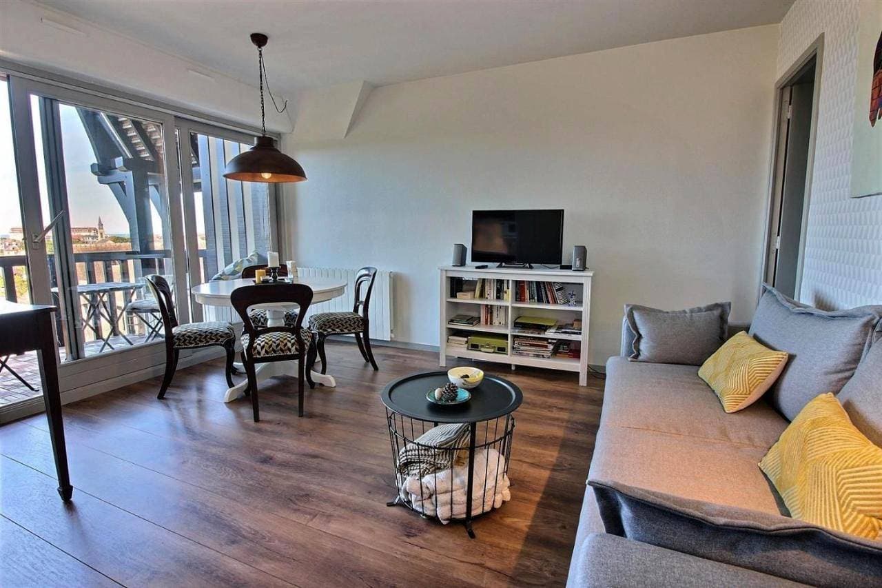 Foto 4 von 5: Apartment with Sea View