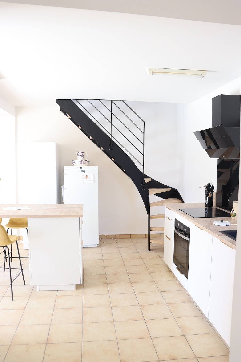 Foto 4 von 33: Renoviertes Familienhaus, 50 m vom Meer – 4 Schlafzimmer, Garten, Strände zu Fuß erreichbar!