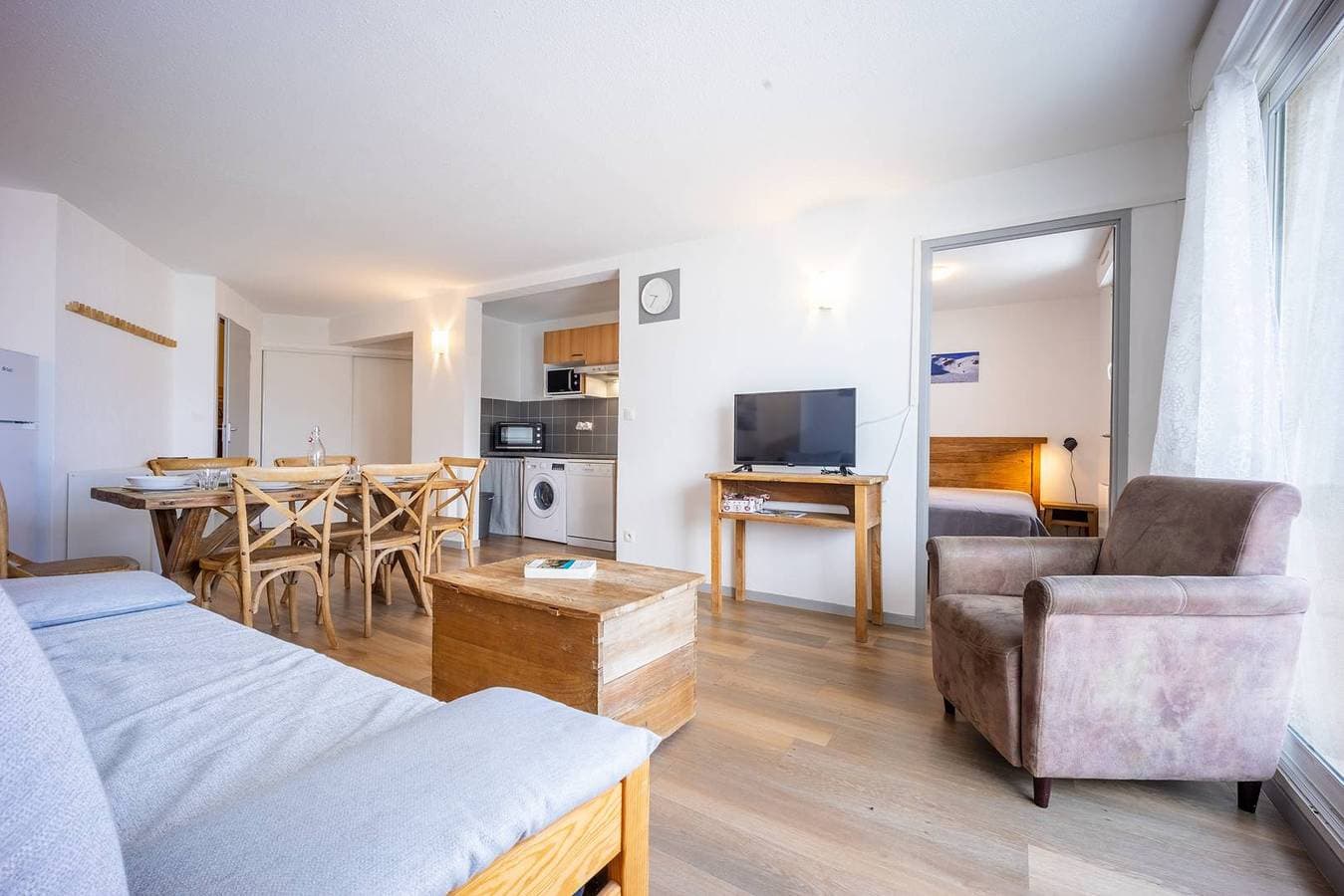 Foto 4 von 15: Ferienwohnung für 8 Personen mit Pool