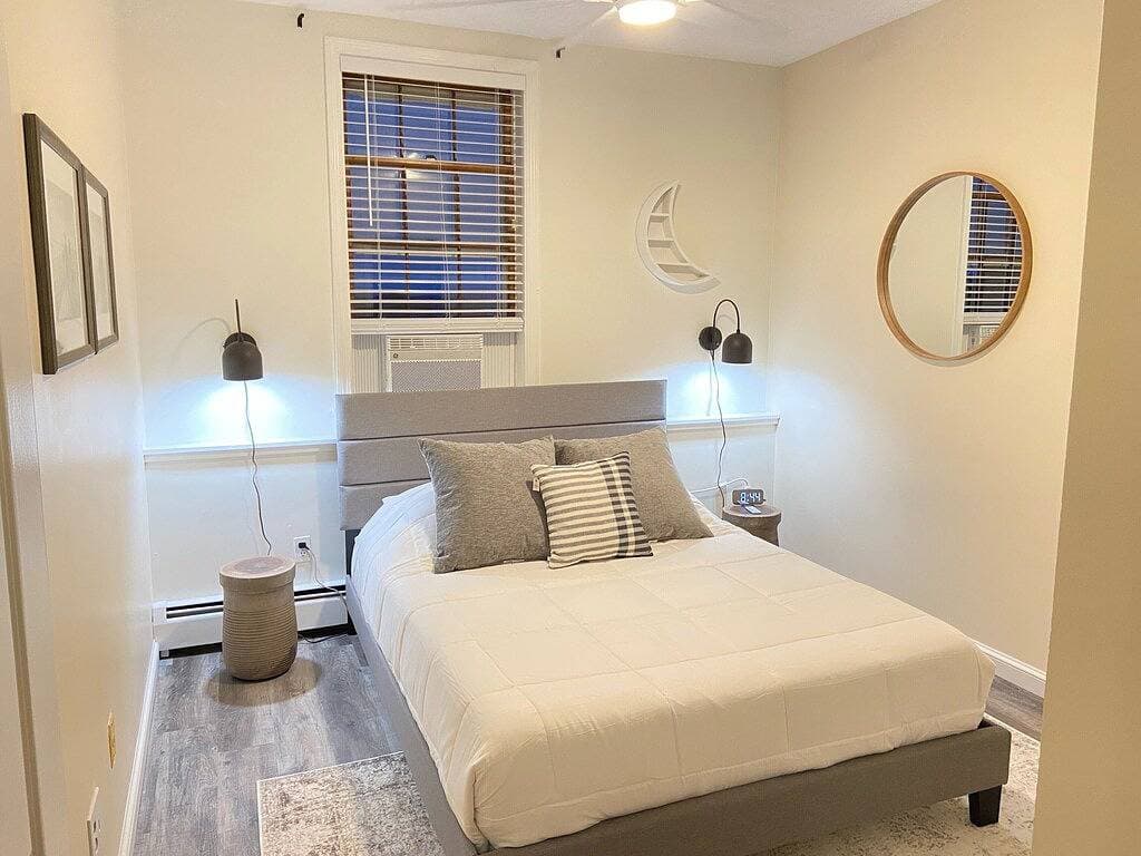 Foto 3 von 10: 2 Schlafzimmer Wohnung im obersten Stockwerk im West End von Portland