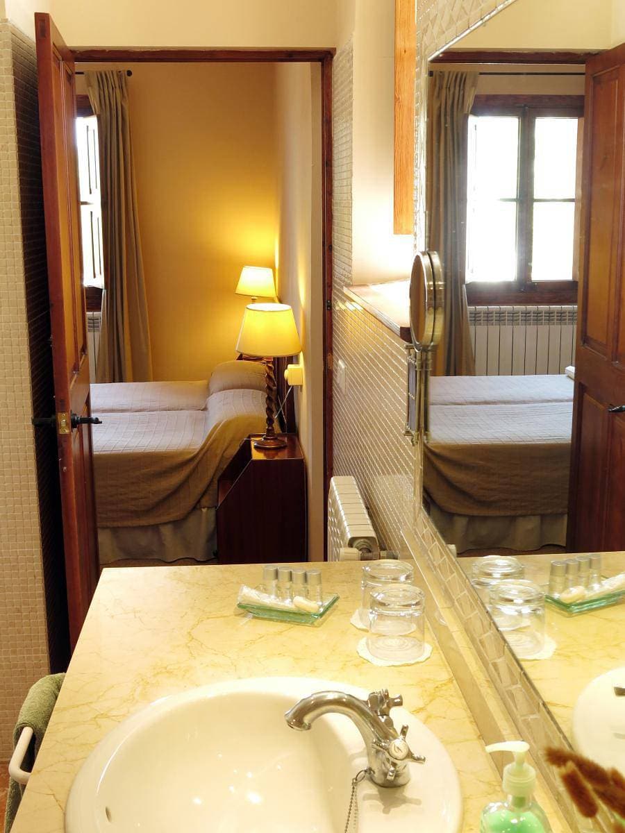 Foto 8 von 29: Ferienwohnung für 4 Personen mit Pool