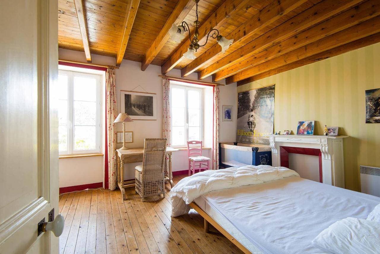Foto 6 von 63: Five-Bedroom House