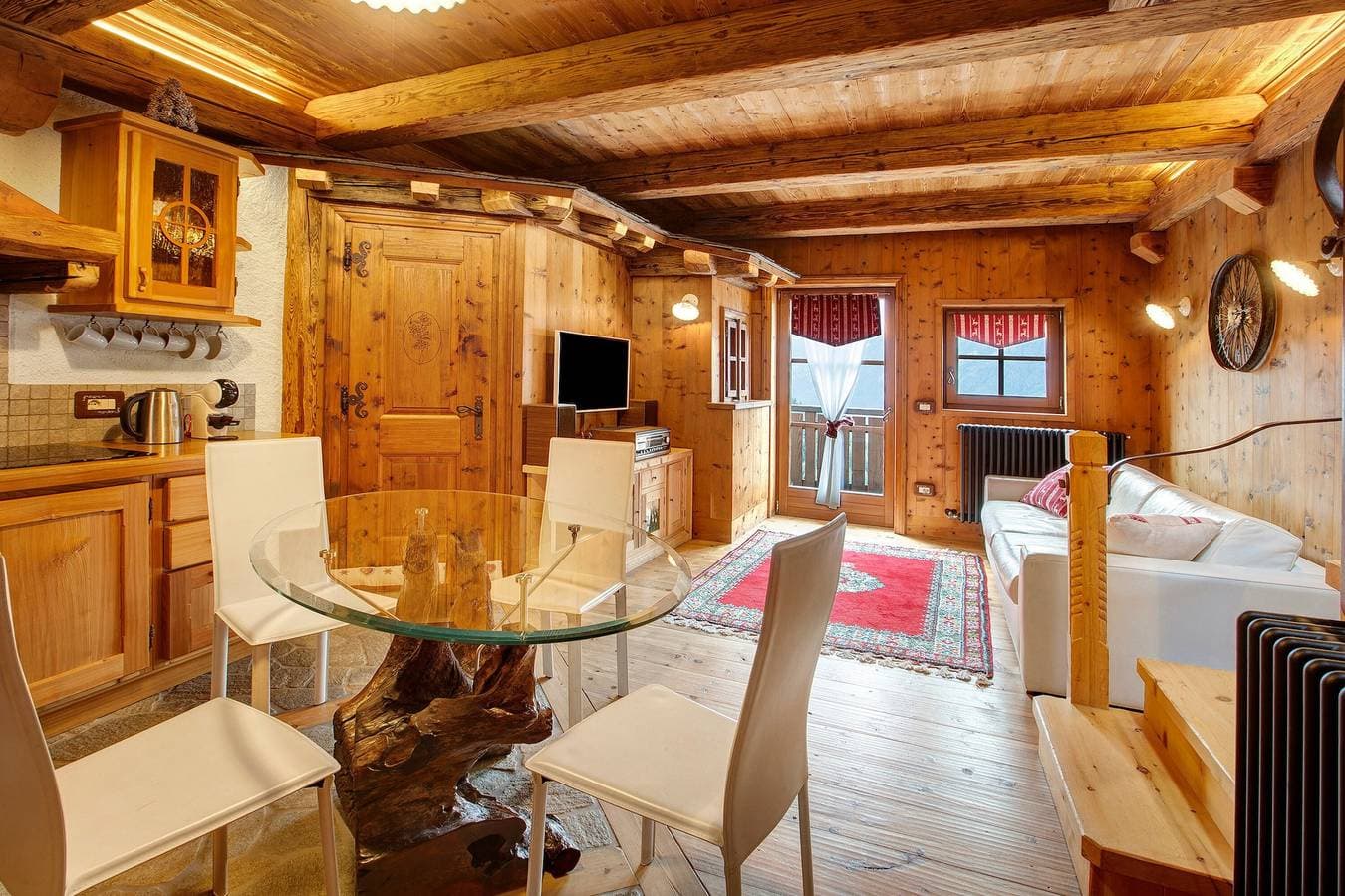 Foto 2 von 26: Ferienwohnung 'Chalet Del Cuore' mit Bergblick, privatem Garten und WLAN