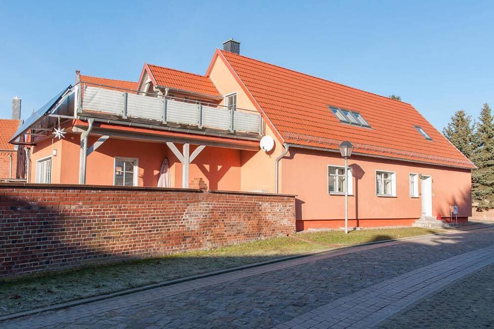 Komfortables 5 ***** Ferienhaus direkt an der Havel 1
