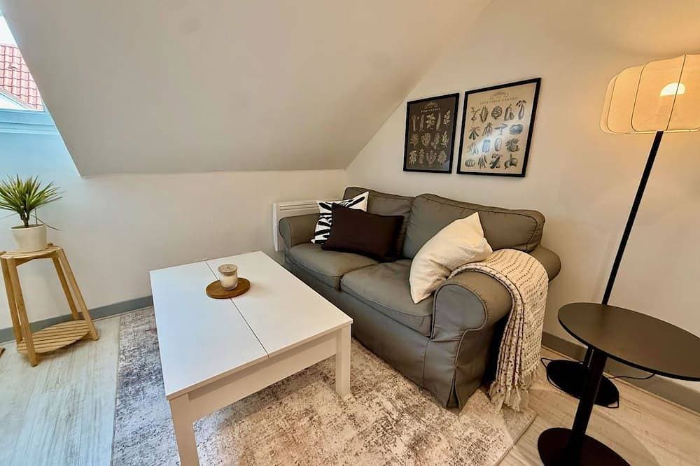 Foto 6 von 14: Studio-cosy et calme-Stadt-Ensuite mit Dusche