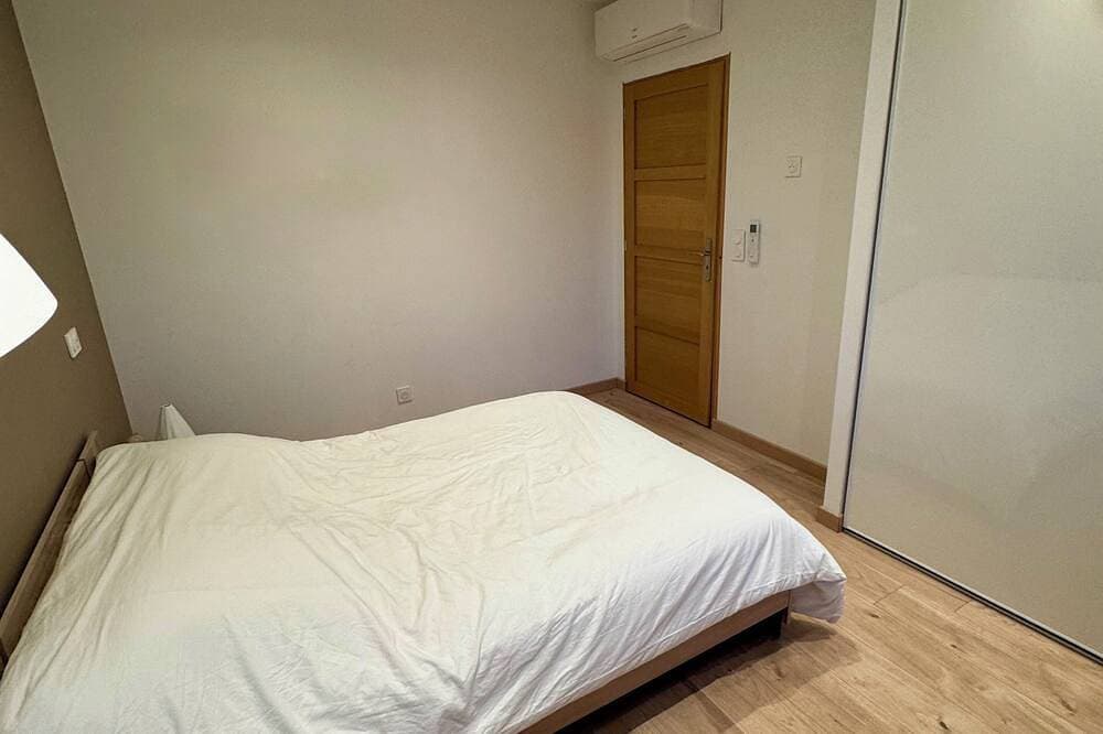 Foto 2 von 30: Comfortable villa with spa and fitness room