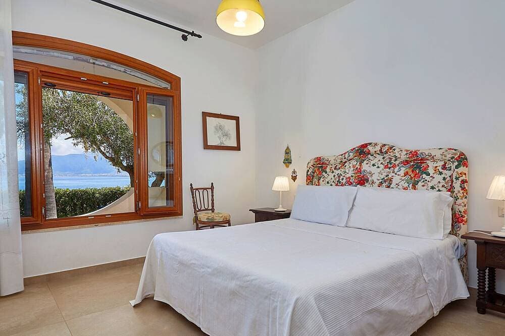 Foto 3 von 30: Villa mit direktem Zugang zum Strand