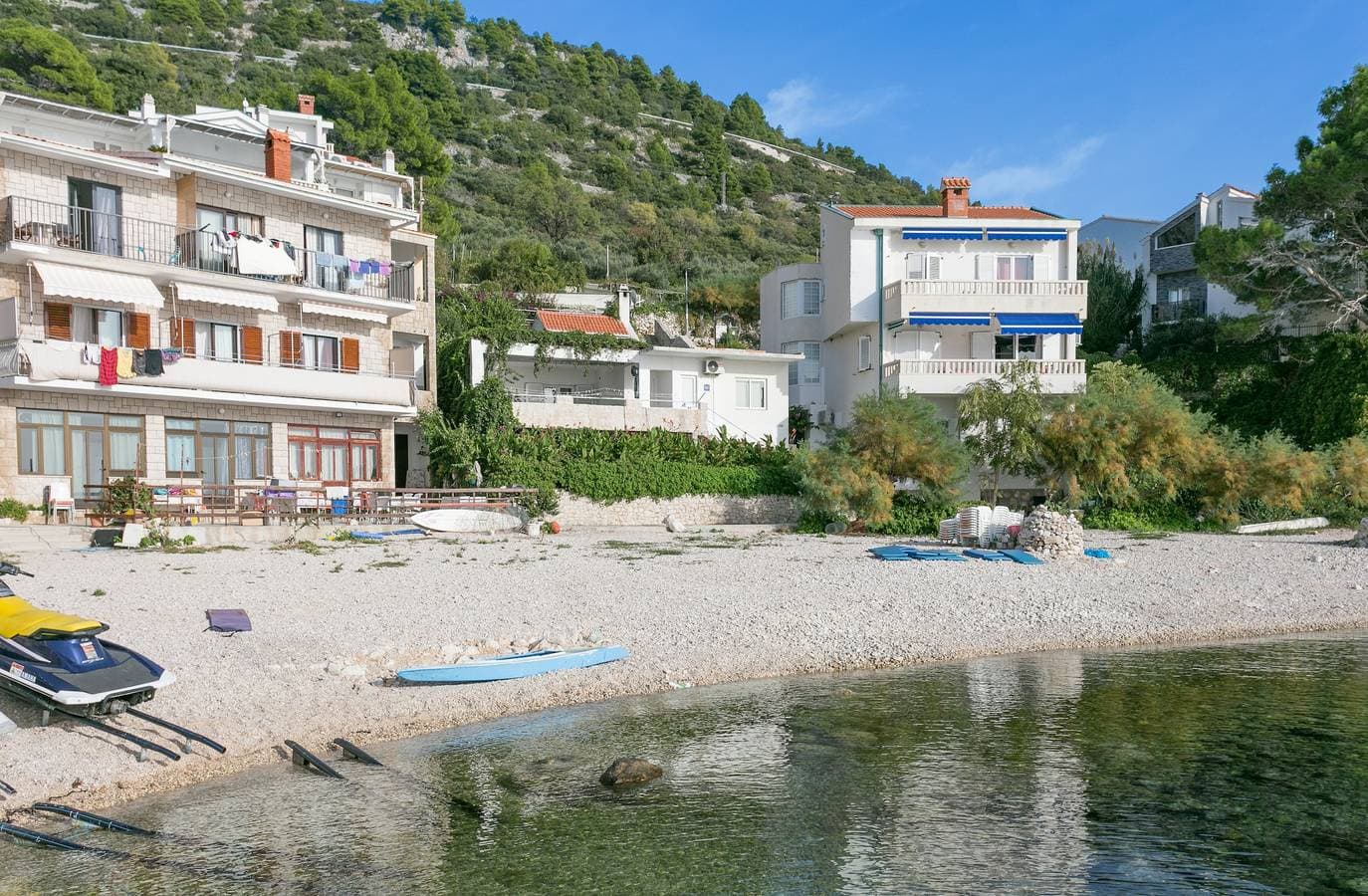 Foto 2 von 19: Studio Appartement am Strand Drasnice, Makarska -b