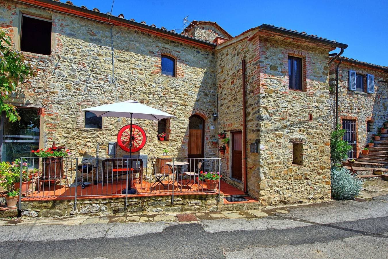 Foto 2 von 32: Villa für 3 Personen mit Terrasse