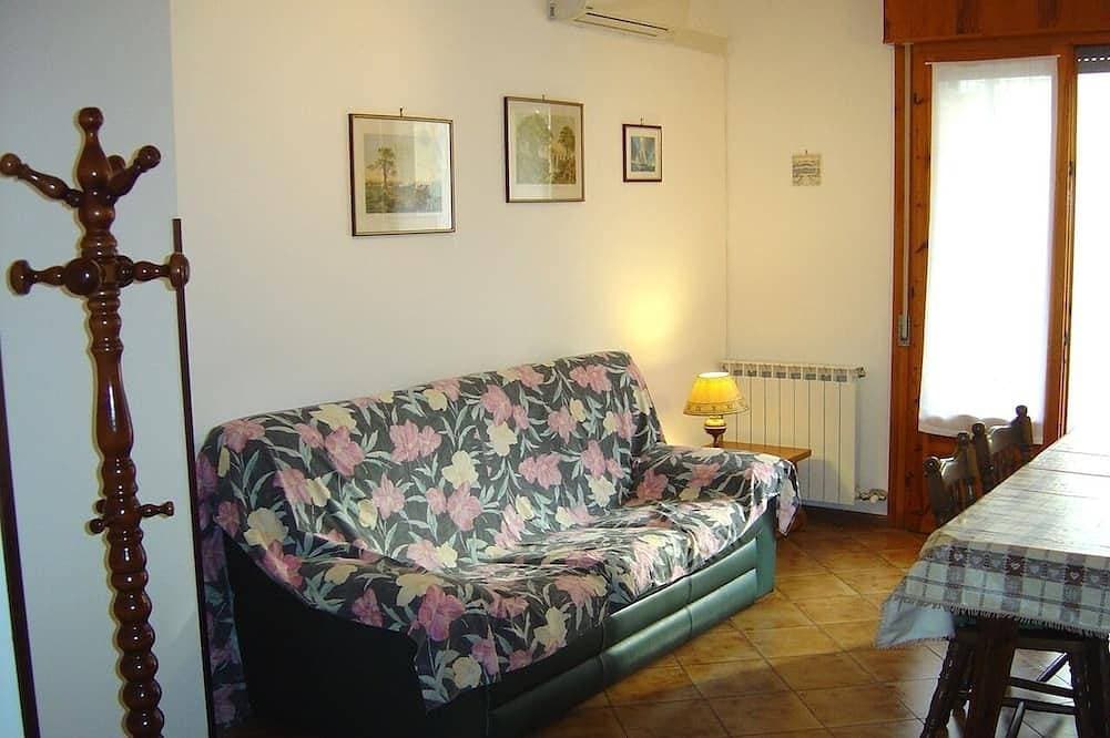 Foto 12 von 30: Geräumiges Apartment mit überdachtem Parkplatz, 100 m vom Strand entfernt