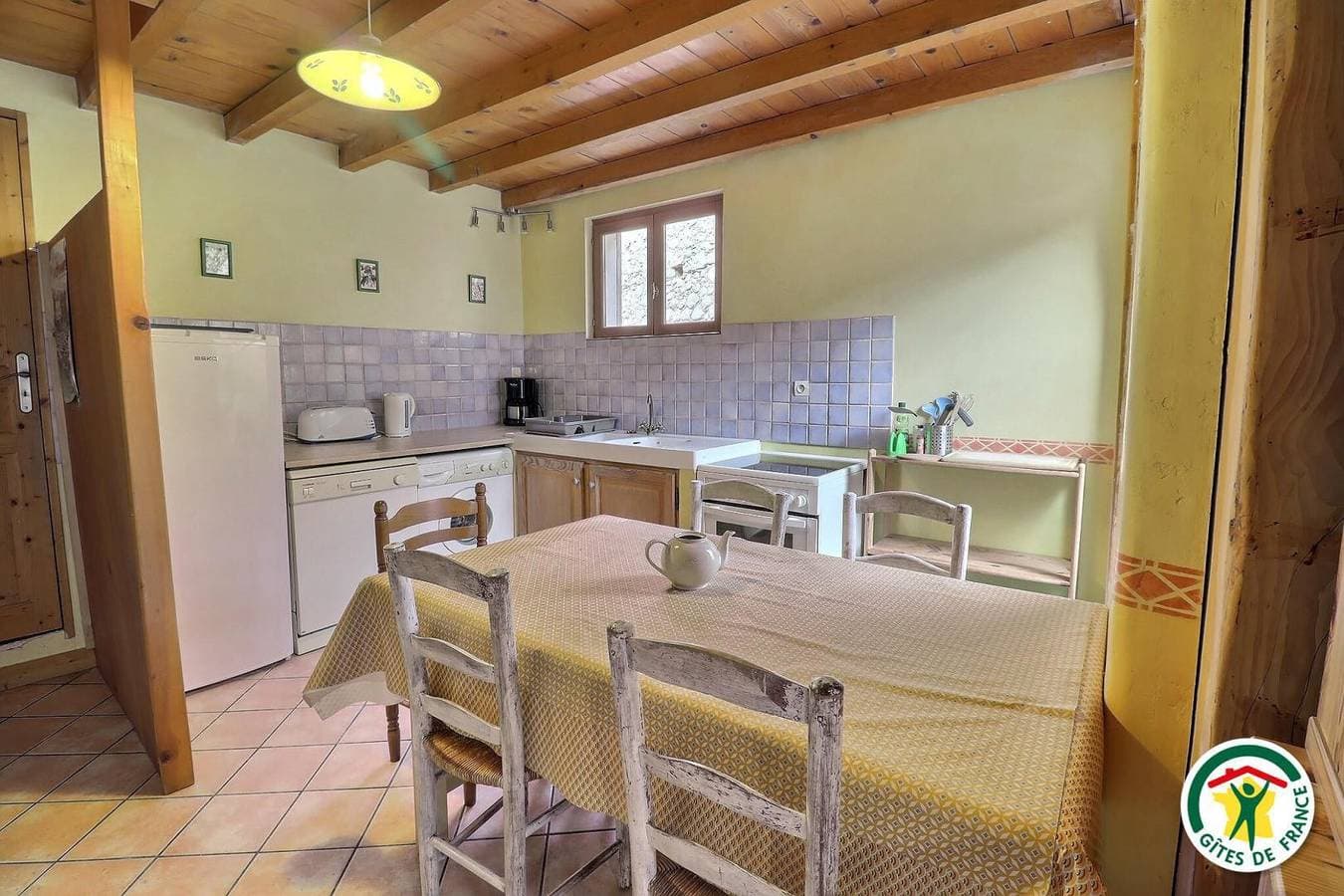 Foto 3 von 21: Est + Ouest Du Hameau Des Trucs