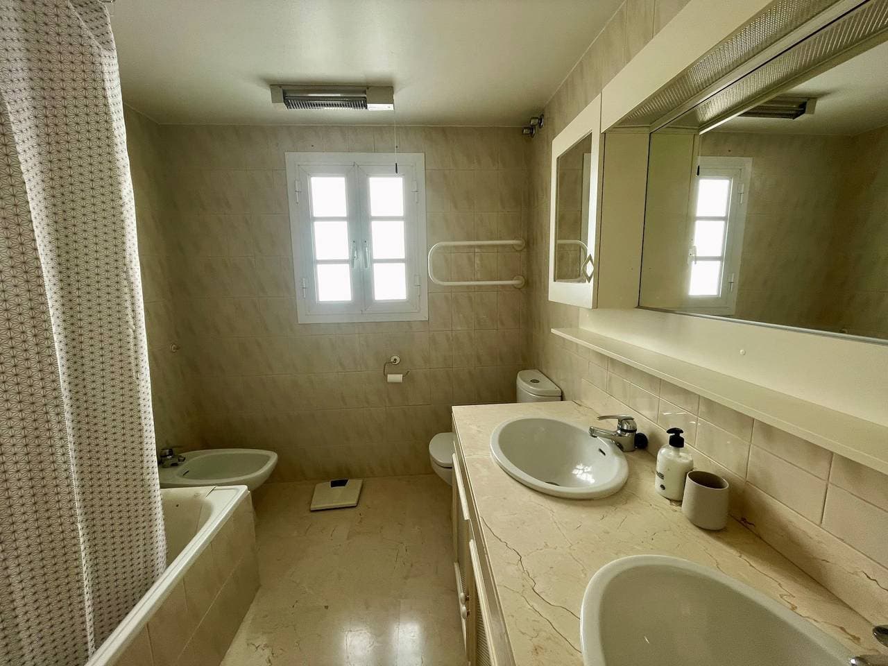 Foto 12 von 18: Ferienhaus für 4 Personen mit Balkon