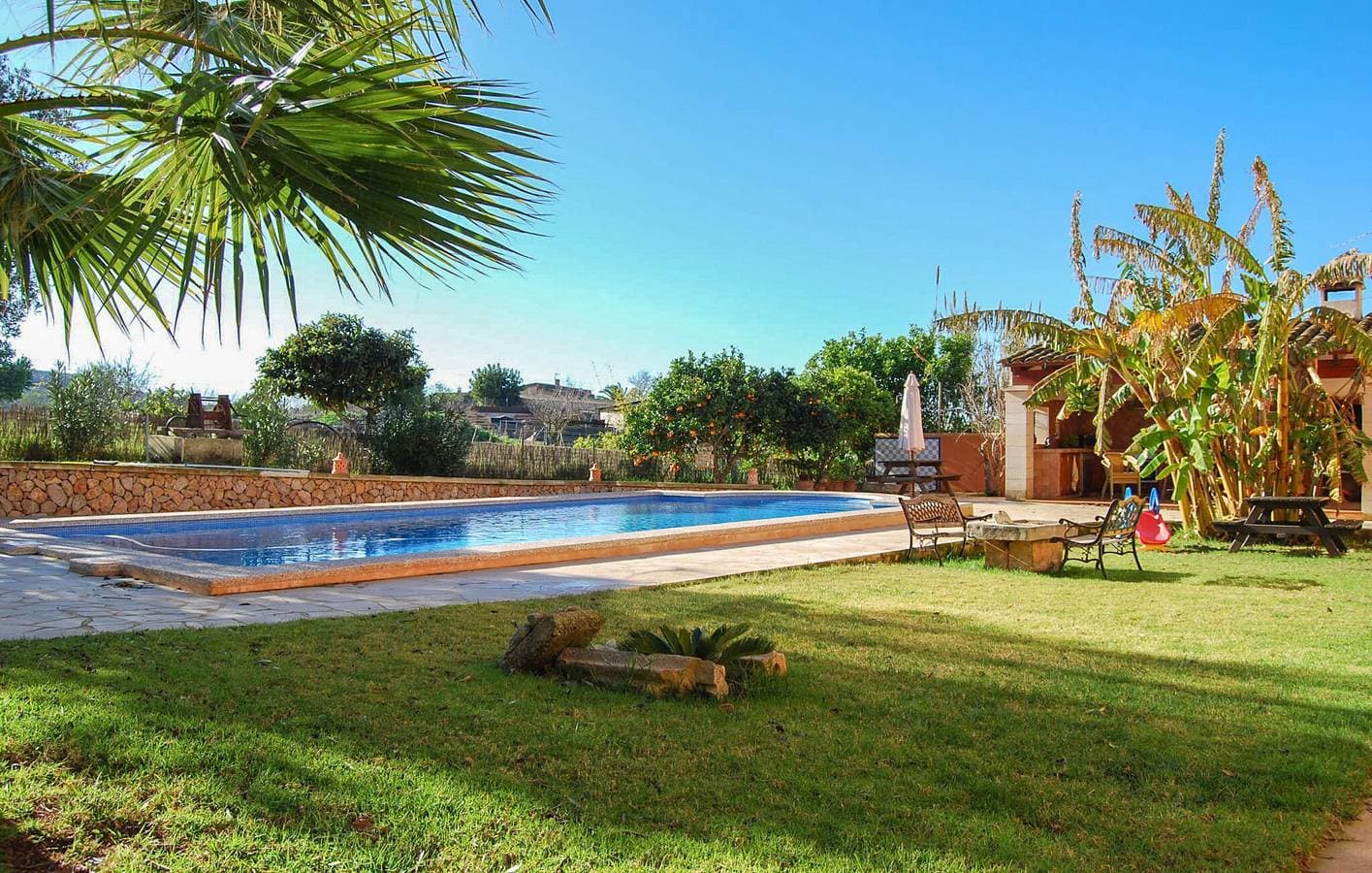 Foto 9 von 38: Gemütliche Wohnung mit Pool und Terrasse bei Es Carritxó