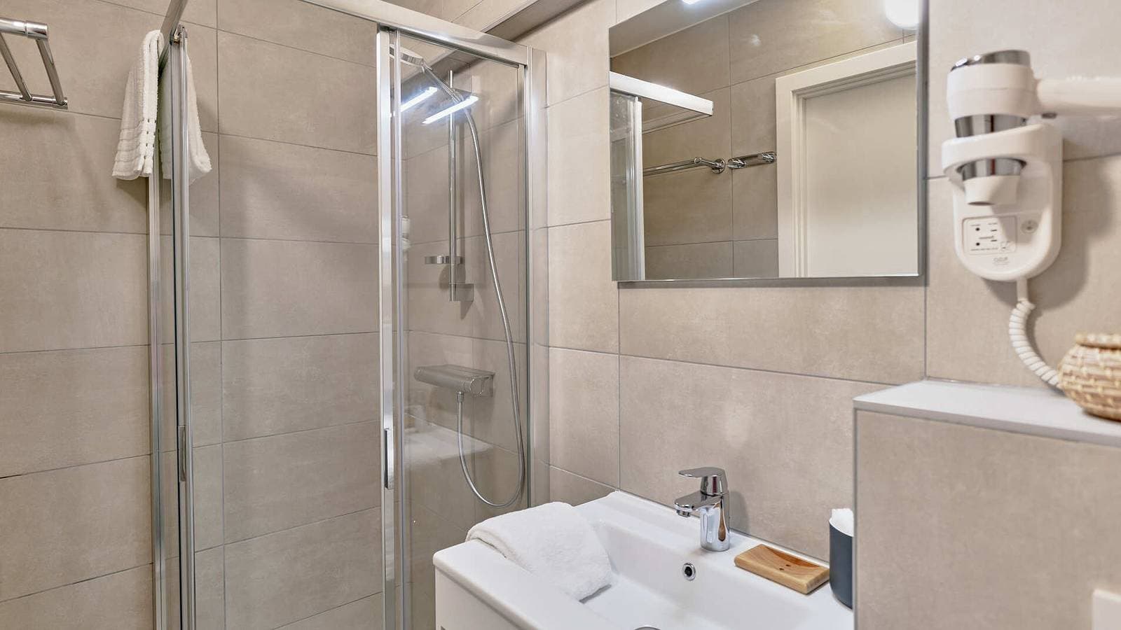 Foto 7 von 20: Holiday Suites Blankenberge — Studio mi Stadtblick | 2 Personen