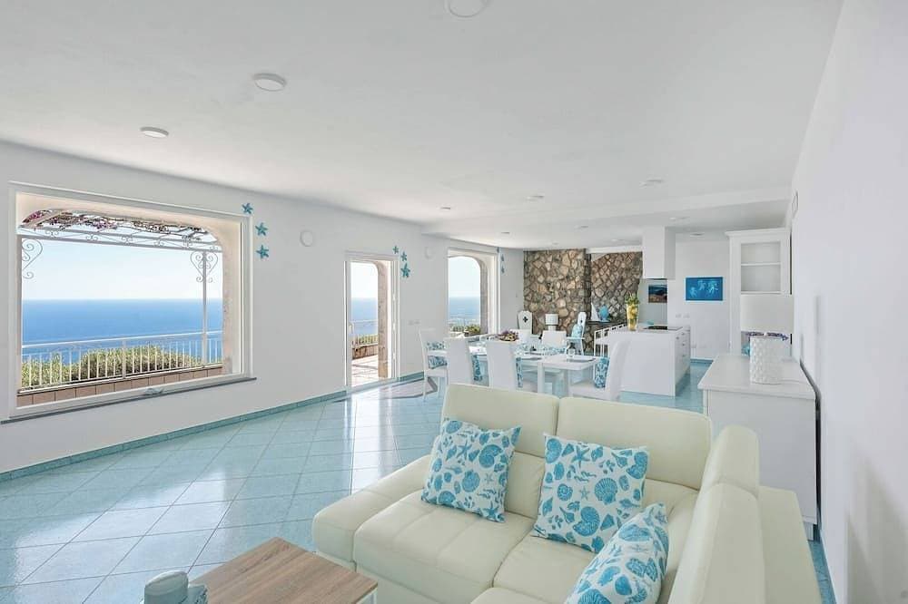 Foto 12 von 30: Villa Silenzio, Secluded Retreat with Sea Views