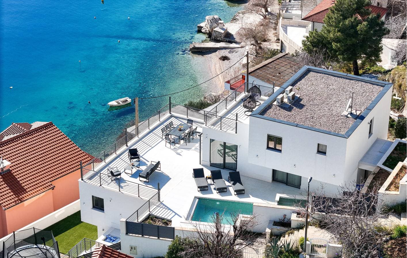 Charmante Unterkunft, 2 km vom Strand entfernt: Gemütliches Apartment mit 1 Schlafzimmer, Pool und WLAN 1