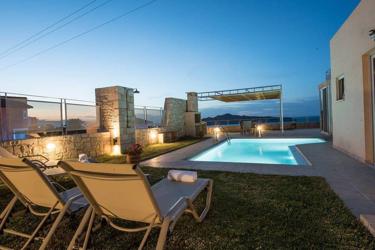 Foto 6 von 24: Pantanassa Villas – Thalia with Jacuzzi & Pool