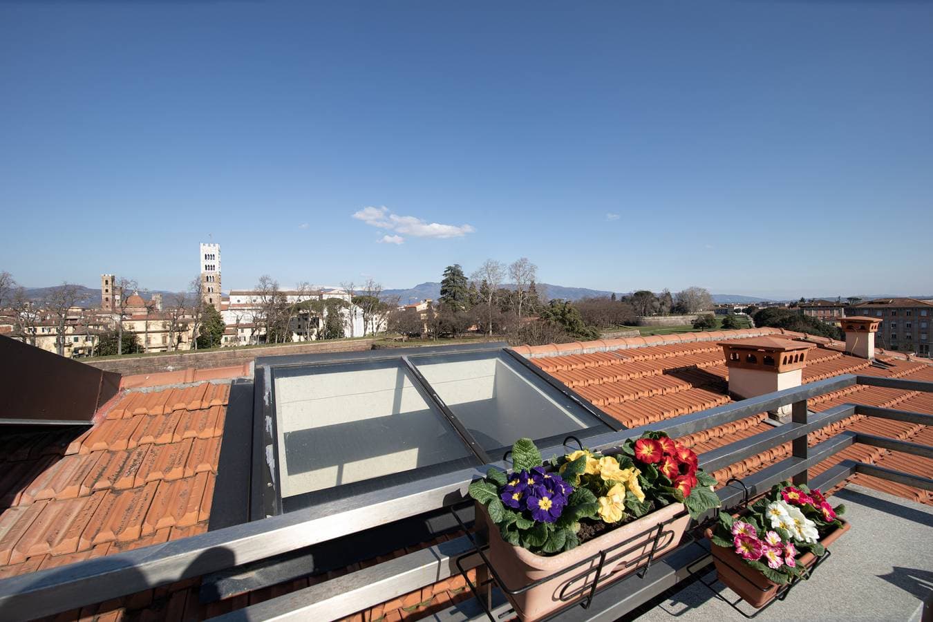 Foto 6 von 60: Rooftop Delight with Terrace