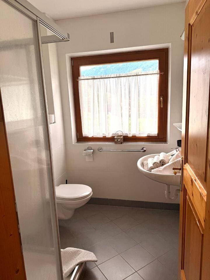 Foto 12 von 12: Triple Room