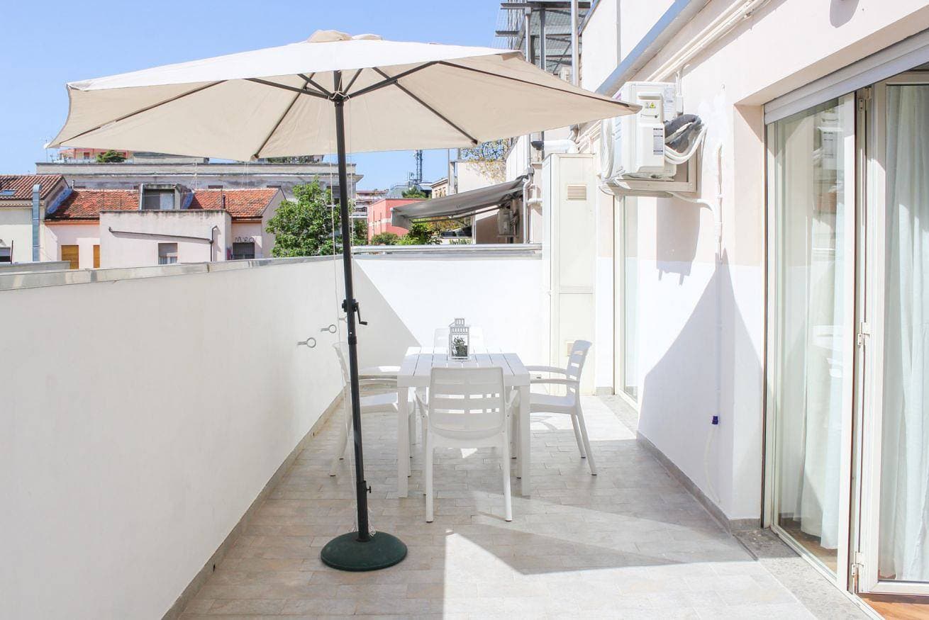 Foto 5 von 39: Ferienwohnung für 4 Personen mit Balkon/Terrasse