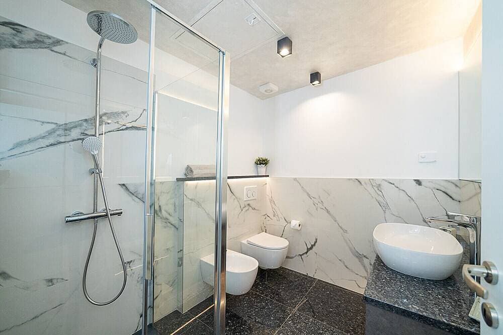 Foto 4 von 22: Regarda - Baur Suite 2 Design Wohnung in Bardolino Zentrum