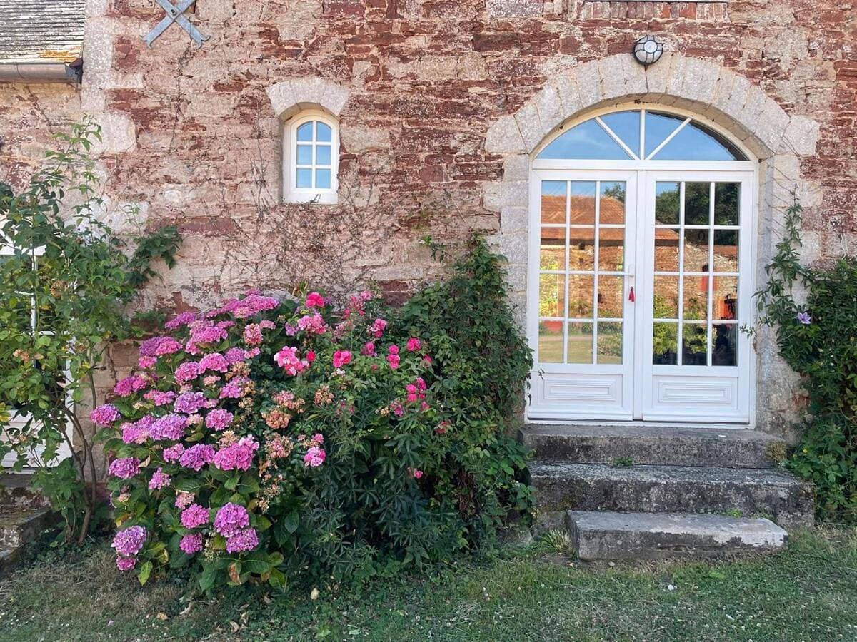 Foto 7 von 30: Three-Bedroom House