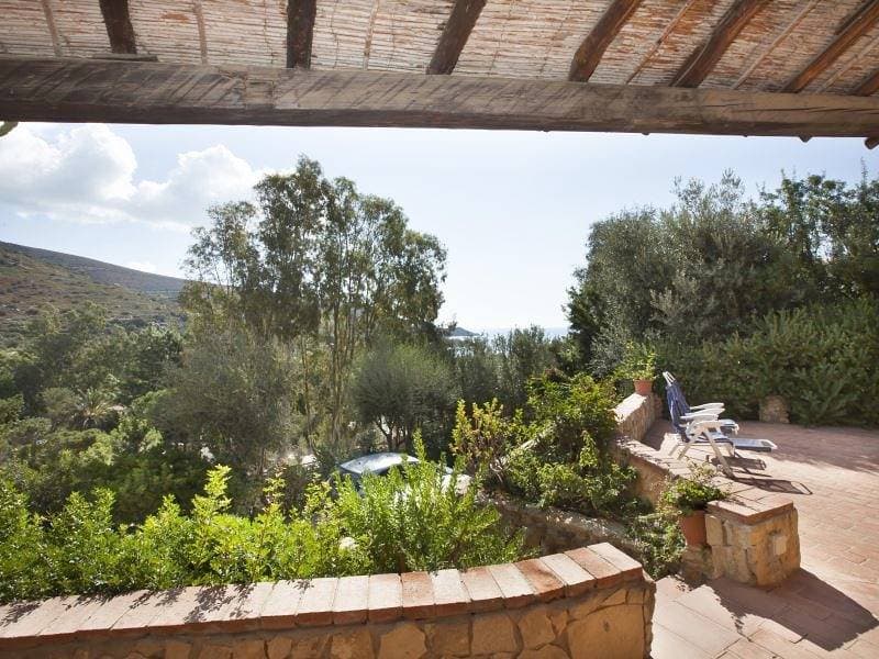 Foto 9 von 23: Villa für 8 Personen mit Terrasse