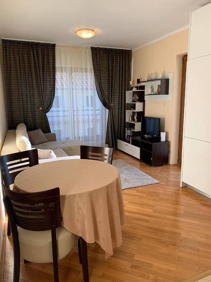 Foto 3 von 31: Apartment with Sea View